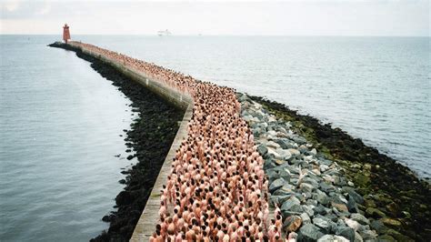 naked nude models|The Naked World of Spencer Tunick